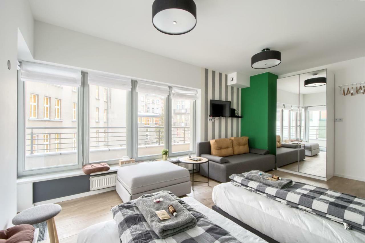 Labo Apartment Dzialdowska Варшава Экстерьер фото